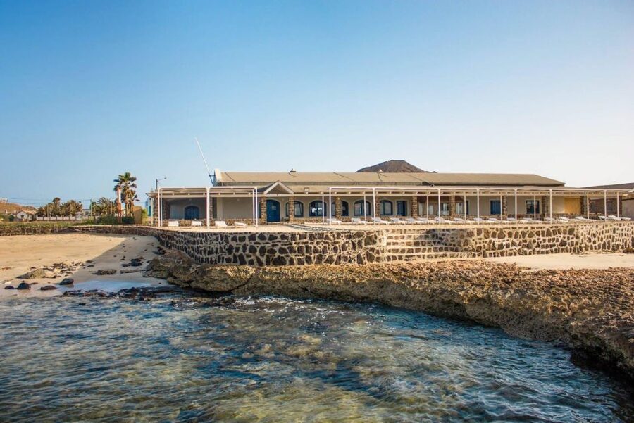 Adults Only Tour of Sal with Lobster Lunch and Salt Lake - Should you book this Sal day trip?