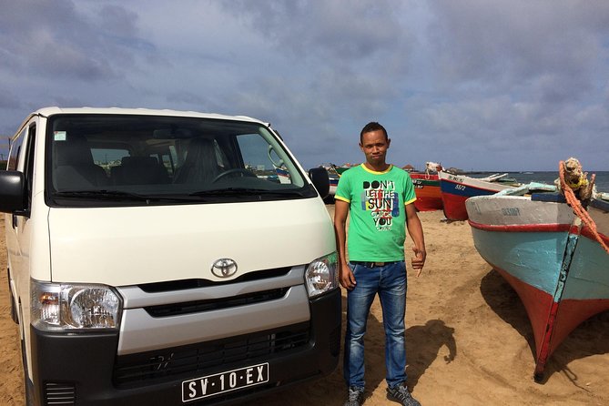 Airport Transfer Cesária Évora Int (VXE) to Mindelo or Vise Versa - Meeting the driver at Cesária de Evora International Airport (VXE)