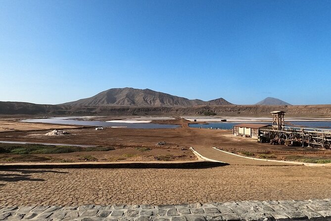 All inclusive full-Day Tour in Sal Island (Lunch and all fees included) - Terra Boa and the mirage moment in the desert-like area