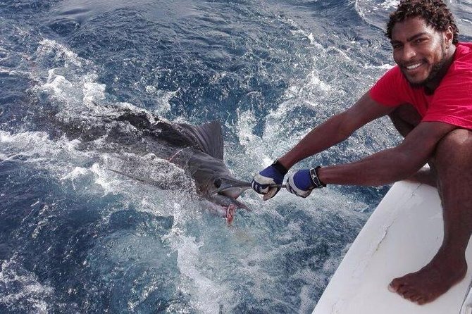 Big game fishing trips Boa Vista - Meeting at Te Manché: timing, pickup, and the easy handoff to the boat