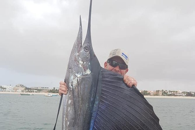 Big game fishing trips Boa Vista - Sailing from the bay to open water: where the fishing starts