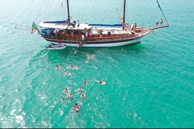 Boa Vista Adults-Only Cruise - Drinks and snacks for the price, and when it feels like a bargain