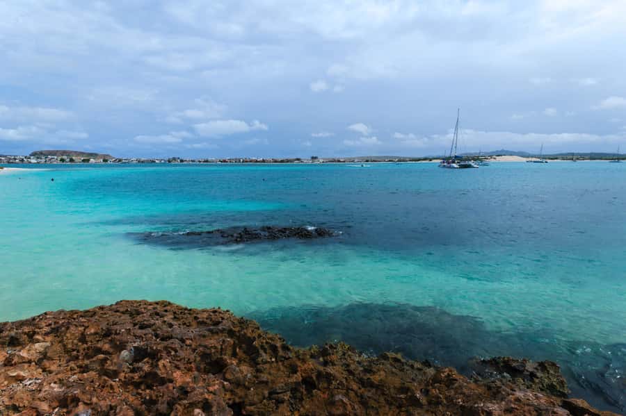 Boa Vista: Beautiful Beaches, Turtles & Djeu Island Snorkel - Praia Varandinha caves: your quick picture and breathing moment