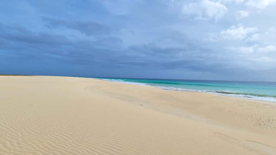 Boa Vista: Beautiful Beaches, Turtles & Djeu Island Snorkel - Morro de Areia sandboarding: turning sand into fun at the end
