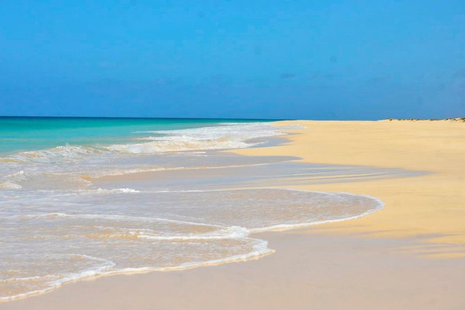Boa Vista Island: 4-Hour Rabil, Viana Desert & Shipwreck Tour - Viana Desert dunes: Sahara sand, goats, acacias, and warm-sand walking