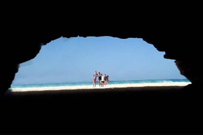 Boa Vista Island: Half-day Tour + Santa Monica Beach by 4x4 - Santa Monica beach, 22 km of white sand and warm water