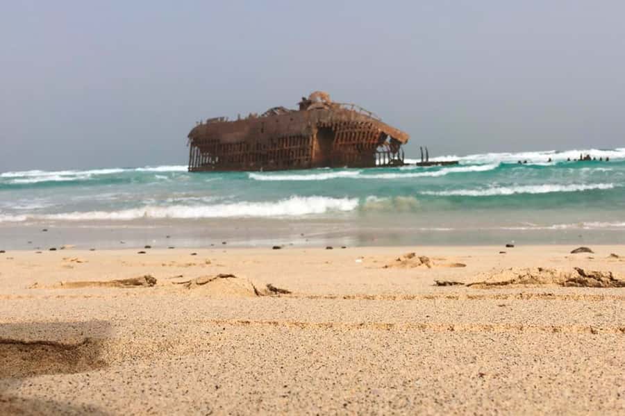 Boa Vista Island: Northwest & Deserto de Viana 4x4 Adventure - Rabil artisan stop: watching craft, not rushing sales