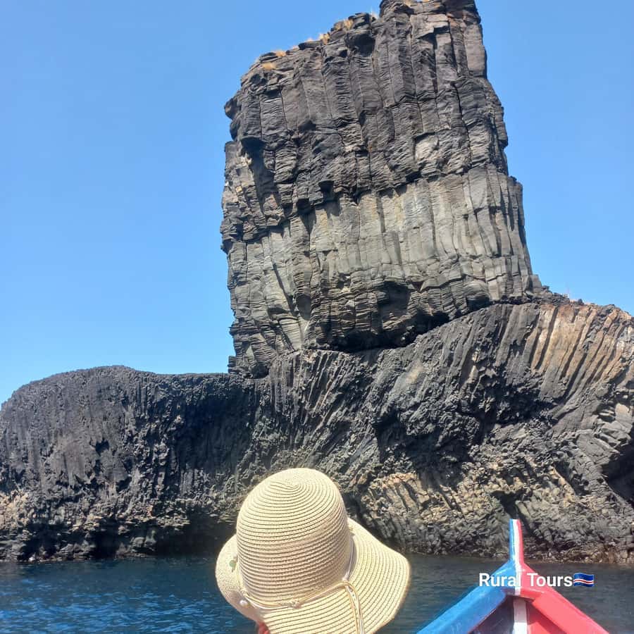 Boat Trip to Aguas Belas Cave+Barbecue - Price and value: what $141 buys you here