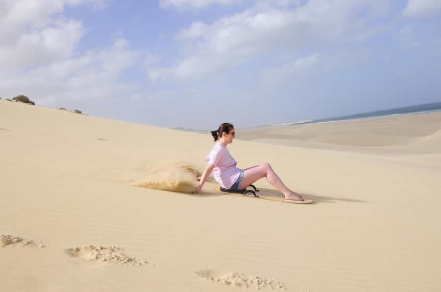 Boavista: 4x4 Island Tour, Santa Monica, Dune, Caves & Lunch - Morro de Areia sandboarding: fun on dunes, not just sightseeing
