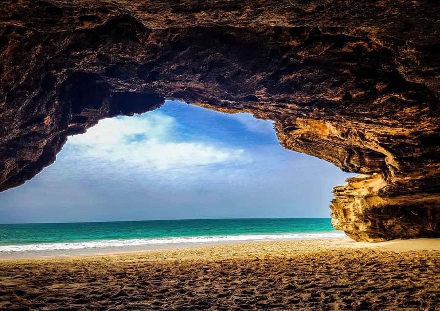 Boavista: Santa Monica beach, Varandinha cave, Sand dunes - Morro de Areia Nature Reserve, Where Dunes Drop Into the Ocean
