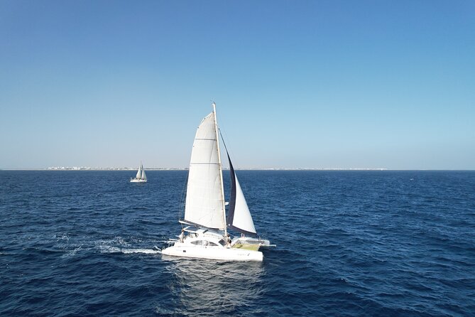Catamaran Half Day - Beautiful day on the Atlantic Ocean - Dinghy Transfers and Choppy Seas: A Real-World Consideration