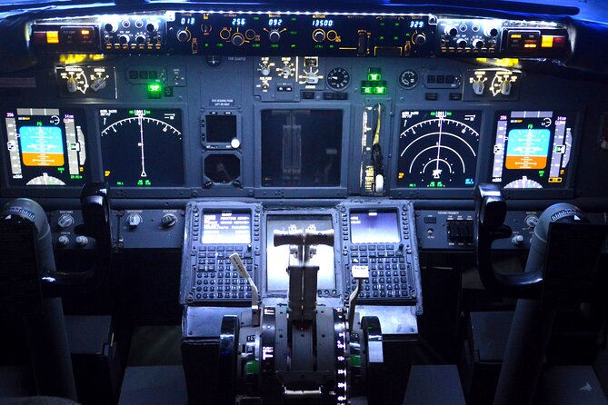 Flight Simulation Experience - Pricing and Value: Is $40.71 Per Group Worth It?
