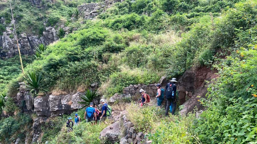 From Tarrafal: Verdant Valley Hike & Lunch With Locals - Getting back to Tarrafal, the local-transport bonus