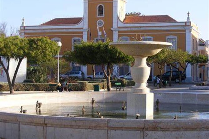 Guided city Tour Praia, Highlights tour - Igreja Nossa Senhora da Graça: faith and medieval-style structure
