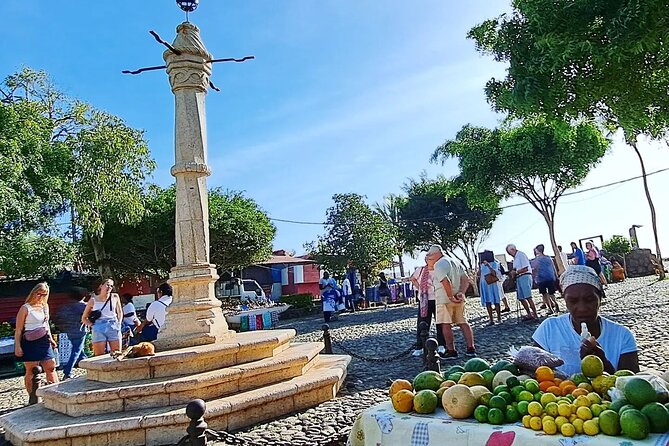 Guided City tour Praia with Cidade Velha (World Heritage) - Getting your bearings in Praia, then stepping back in time