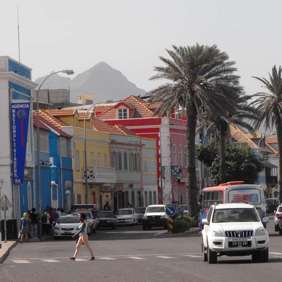Half Day Island Tour, Best of São Vicente, Highlights - Markets in three distinct stops, fish, produce, and African