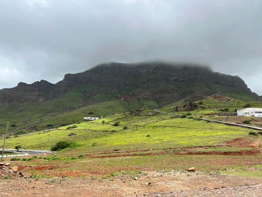 Hike to the highest point of Monte verde - Your Guide Makes the Difference: Yuran, Elody, and the Human Scale