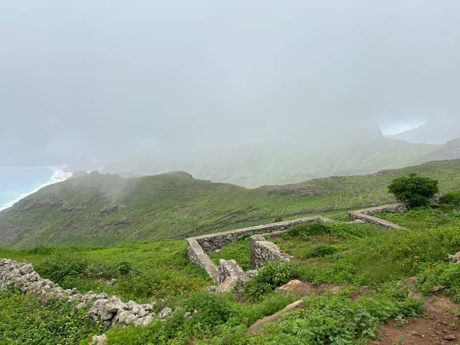 Hike to the highest point of Monte verde - What to Pack and Wear for a Comfortable Climb