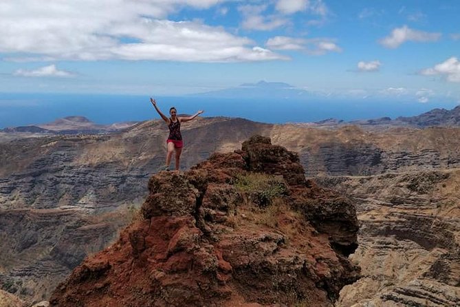 Hiking Pico de Antónia – Summit Adventure & Scenic Views - Key highlights before you go