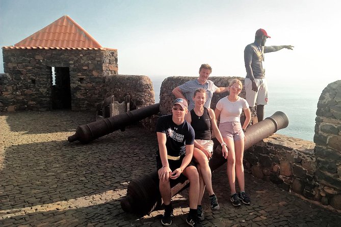 Like Locals: Praia and Cidade Velha Tour + Local Pontxi Tasting - Mercado de Sucupira, Souvenirs With Real Local Energy