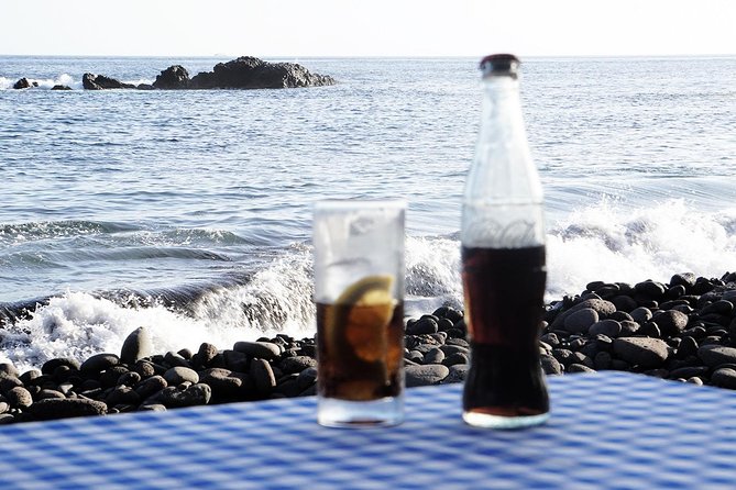 Like Locals: Praia and Cidade Velha Tour + Local Pontxi Tasting - Sé Cathedral Ruins and the Sea-Fishing Moment