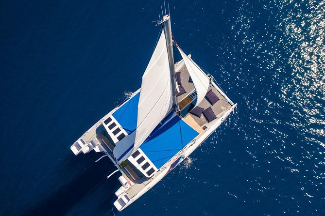 Lounge Catamaran SODADE Half-Day (Adults Only) - Quick hits before you book Lounge Catamaran SODADE