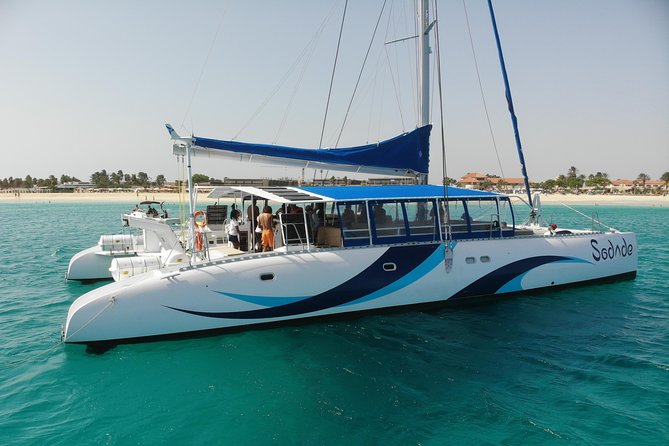 Lounge Catamaran SODADE Half-Day (Adults Only) - Why this adults-only catamaran feels like a vacation, not a schedule