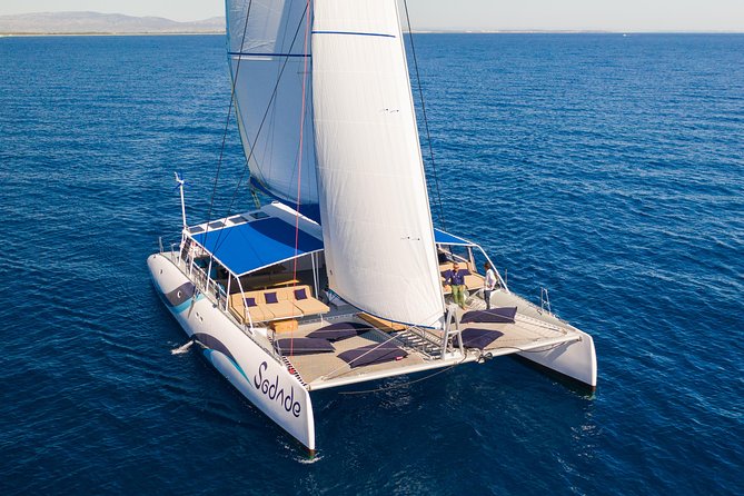 Lounge Catamaran SODADE Half-Day (Adults Only) - Stop 2: Murdeira Bay, Monte Leão, and your water options