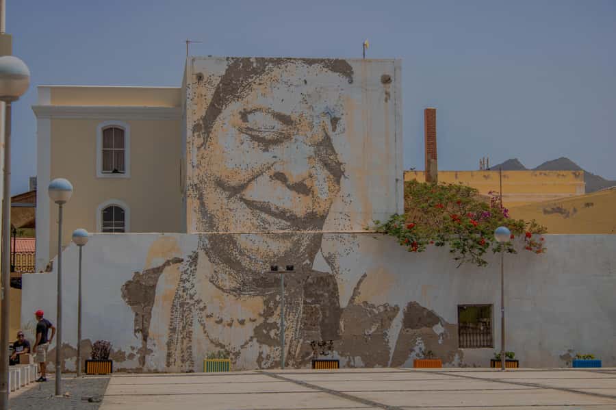 Mindelo: City Tour with Hotel Pickup and Drop-Off - Praça Estrela to Rua Lisboa: Seeing the City’s Everyday Side