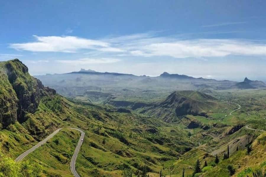 Praia: Day trip by minibus for cruise passengers - Serra Malagueta Nature Park, the 800 m lake view that earns the drive