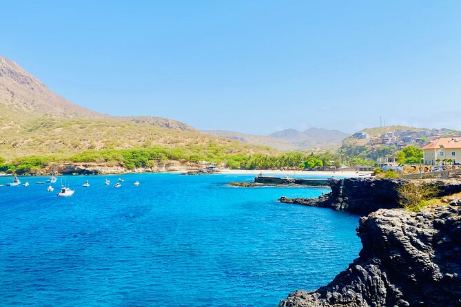 Private Tour of Santiago – Discover the Island - Maria Pia Lighthouse, the best first photos on the route