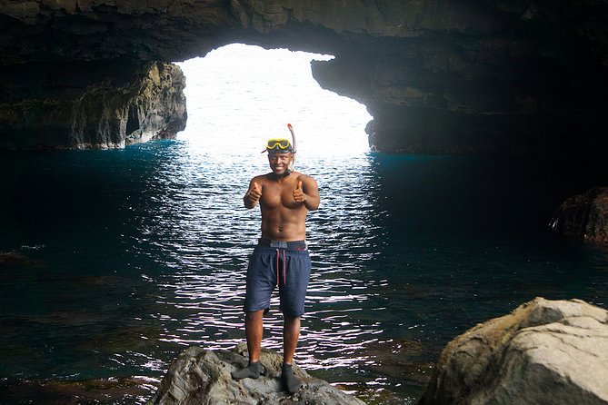 Ribeira da Barca: Boat Trip to the Cave, Snorkeling and BBQ on the beach - Praia pickup to Assomada market views