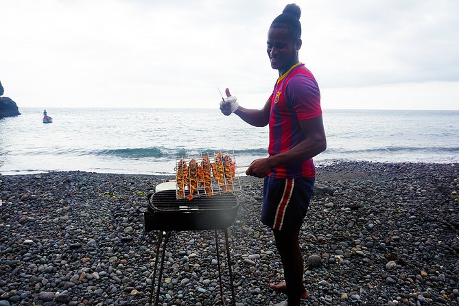 Ribeira da Barca: Boat Trip to the Cave, Snorkeling and BBQ on the beach - Traditional fishing boat rhythm and the “small group” advantage