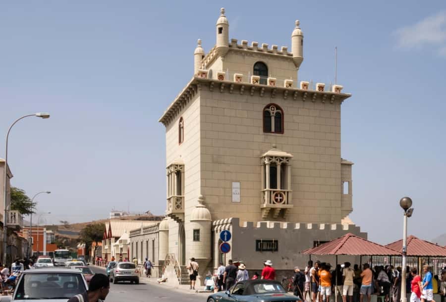 S.Vicente: City Center+Rural Villages+Beach - Baía das Gatas: Festival-Energy Beach With a Swim Break