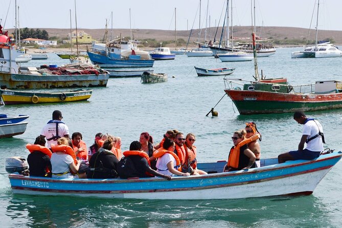 Sal Island All-inclusive Adults-only Catamaran Cruise - A 4-hour adults-only sail from Santa Maria to Palmeira