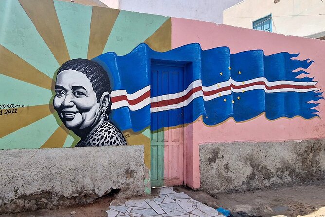 Sal island: Private Santa Maria City Tour, Street Art and Tapas - Private pickup, pacing, and the walk you should expect