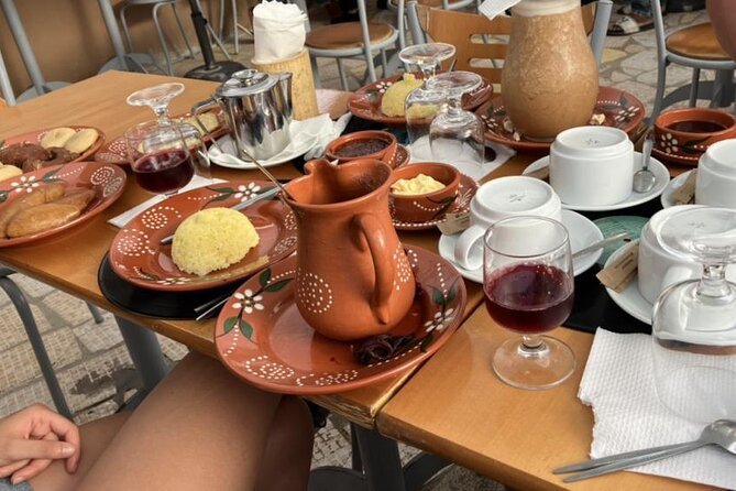 Sal island: Private Santa Maria City Tour, Street Art and Tapas - Cape Verde tapas and snacks: the stop that makes the tour feel human