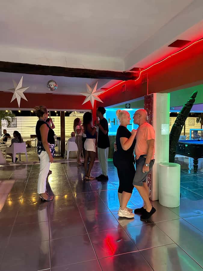 Sal: Kizomba Group Class - Santa Maria, Cape Verde - What to Wear and Bring for Kizomba Moves