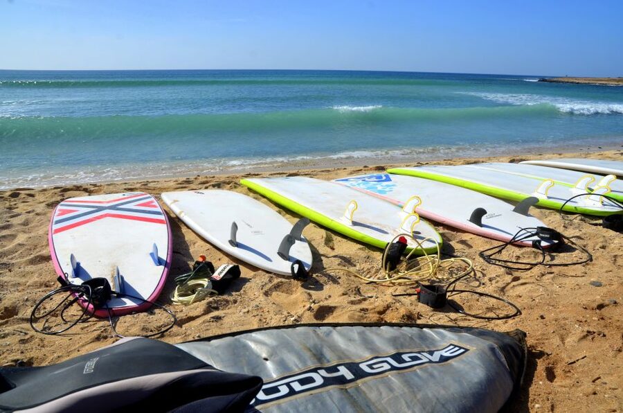 Sal: Surf Lesson - The hour in the water: waves, depth, and staying safe