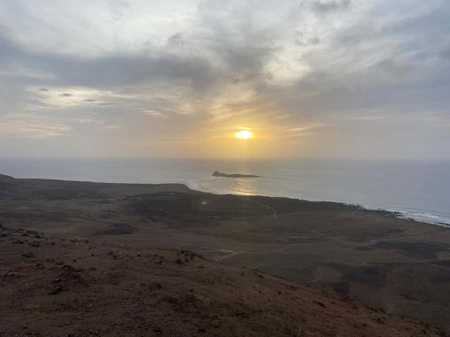 Santa Maria: Guided Coastal Hike & Monte Leão Sunset - A 3 pm start that actually makes sense on Sal