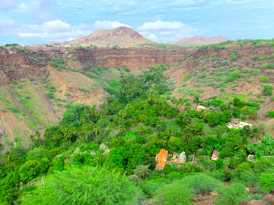 Santiago: Calabaceira Valley Trek & Visit to Cidade Velha - From Praia to Calabaceira, with pickup that actually works