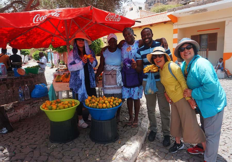 Santiago Island: Highlights of Cidade Velha with Local Guide - Convent of São Francisco, a quieter architectural moment