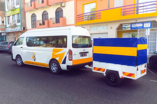 Santiago Island: Private Airport Transfer to Praia or Vice Versa - The Private Car: Comfort, Group Size, and Luggage Fit