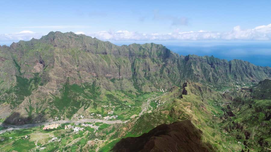 Santo Antão: Full Day Island Tour & Visit to Cova de Paúl - Fontainhas Viewpoint and the Lunch Break You’ll Actually Use