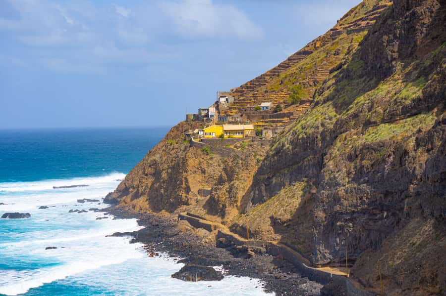 Santo Antão: Ponta do Sol & Fontainhas Guided Trip with Hike - Why Ponta do Sol and Fontainhas are a smart way to see Santo Antão