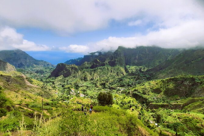Santo Antão: Trekking Cova de Paúl Volcano Crater - Ribeira de Paúl - Pacing, steep gravel, and how to avoid suffering for days