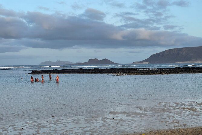 São Vicente: Half day, Beaches, Villages, Monte Verde - Baía das Gatas: The Swim Stop on Clear Water