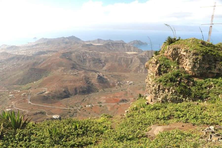 São Vicente: Highligts tour for cruise ship travelers - Mont Verde viewpoint and the cloud water farmer project