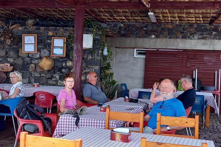 São Vicente: Highligts tour for cruise ship travelers - Calhau turtle project and lunch that keeps your day on track