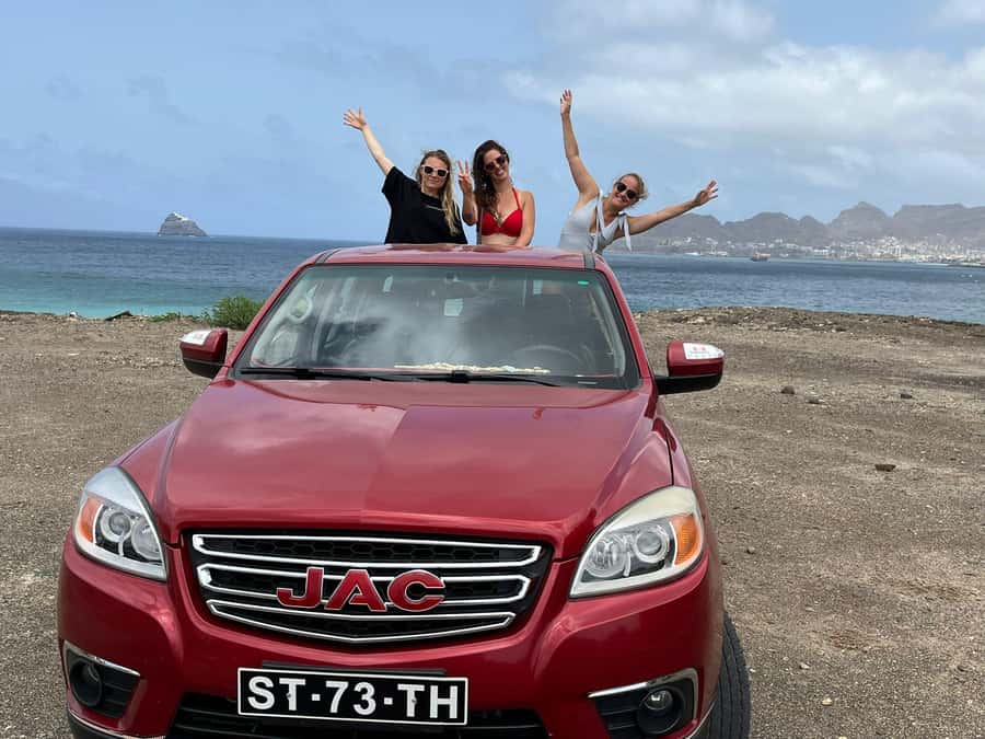São Vicente Island: Full-Day Tour 4<em>4 – Key Things to Know Before You Go’ /></p>
<ul>
<li><strong>Mindelo orientation first</strong>, with a guided city walk plus a panoramic viewpoint from Fortin</li>
<li><strong>Calhau Valley drive</strong> with endemic plants and agricultural scenes, not just roadside snapshots</li>
<li><strong>Baía das Gatas and Salamansa</strong> combine beach time with a fishing-village feel</li>
<li><strong>Sahara-style sand dunes</strong> for photos and that wow-quick stop</li>
<li><strong>Monte Verde Natural Park viewpoints</strong> with chances for wider island views, weather permitting</li>
<li><strong>São Pedro for sea turtles</strong>, with a clear no-feeding rule</li>
</ul>
<h2 id="why-this-4x4-sao-vicente-day-works-for-a-short-stay">Why This 4×4 São Vicente Day Works for a Short Stay</h2>
<p><img width="900" height="675" decoding="async" src=